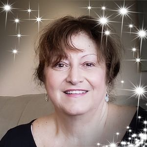 Meet your Posher, Paula